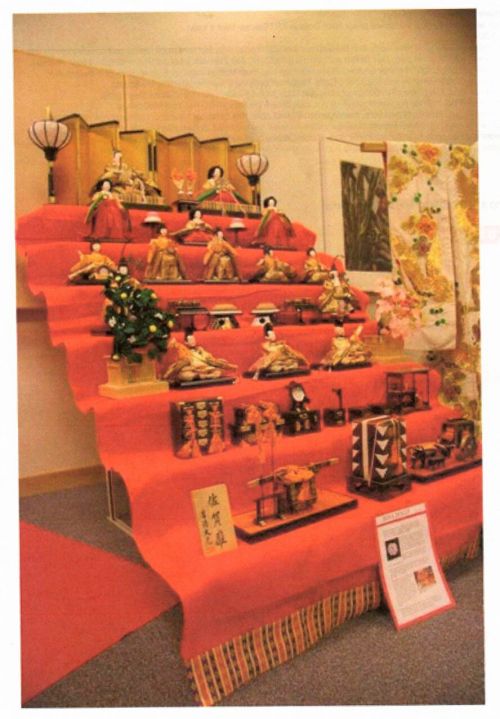 Hina dolls